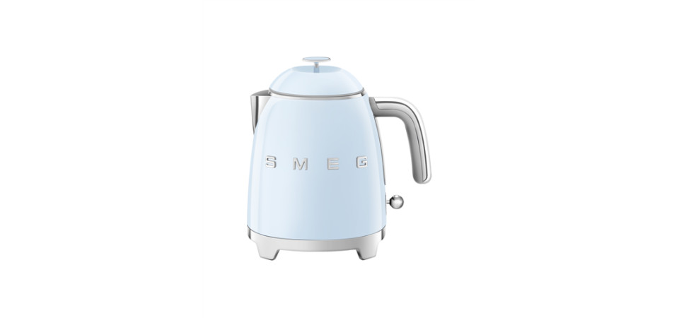 SMEG SMEG MINI VÍZFORRALÓ, retro, pasztel kék KLF05PBEU Vízforraló