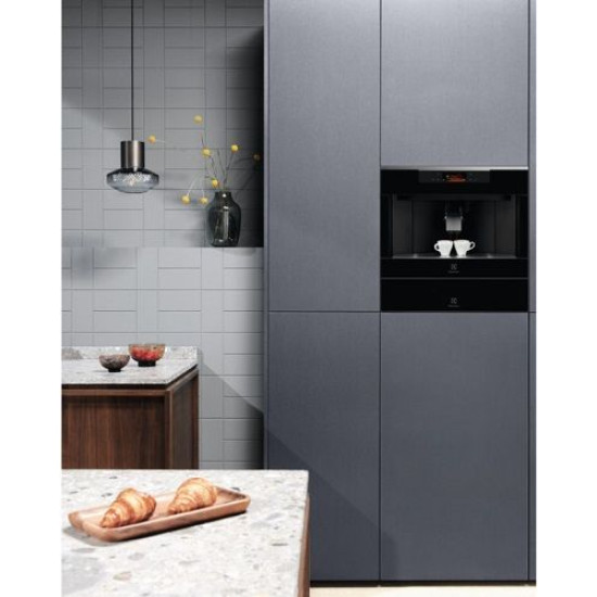 Electrolux KBC85X Beépíthető automata kávéfőző