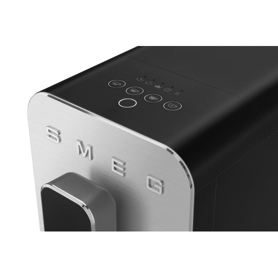 SMEG BCC11 Collezione design automata kávéfőző BCC11BLMEU Kávéfőző