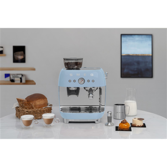 SMEG SMEG EGF03 őrlővel kombinált espresso kávéfőző EGF03PBEU Kávéfőző